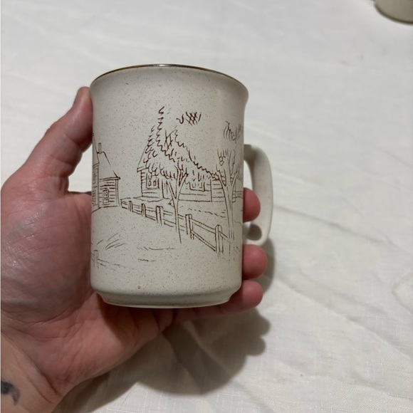 Vintage Cream Ceramic Mug with Sketch Design - Picture 1 of 6
